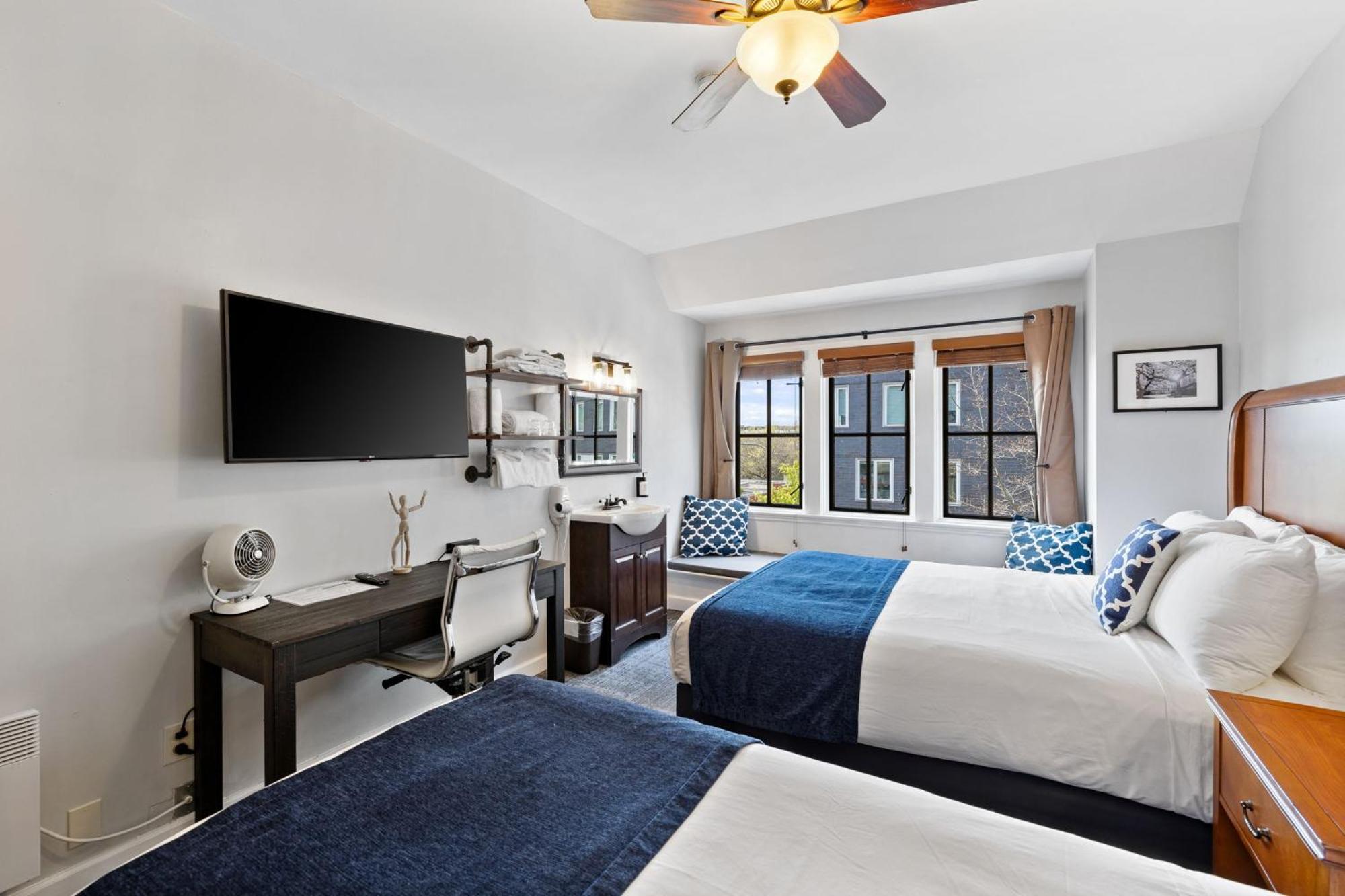 College Inn Hotel Seattle Eksteriør bilde