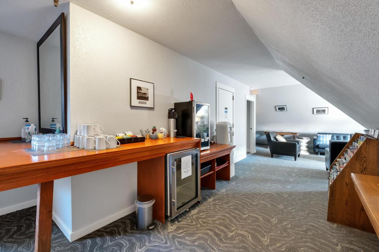 College Inn Hotel Seattle Eksteriør bilde
